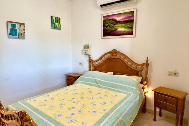 5 bed villa in Benitachell