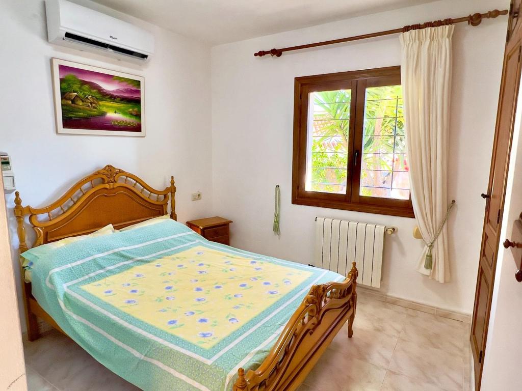 5 bed villa in Benitachell