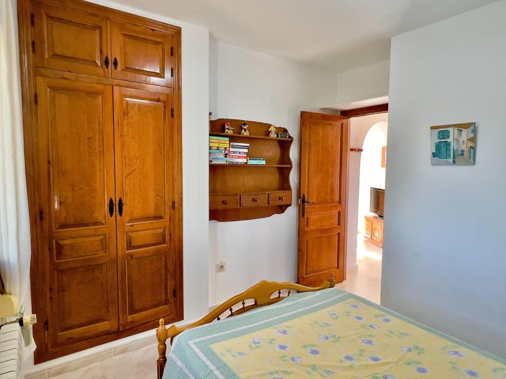 5 bed villa in Benitachell