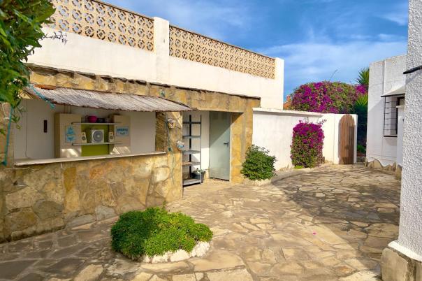 5 bed villa in Benitachell