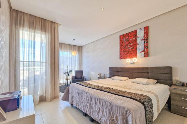 2 bed apartment in Altea