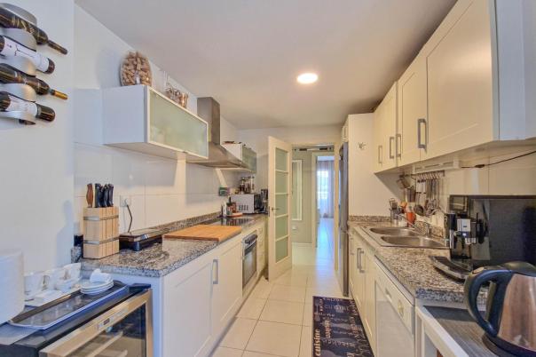 2 bed apartment in Altea