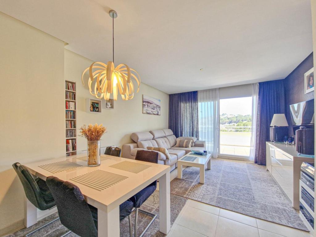 2 bed apartment in Altea