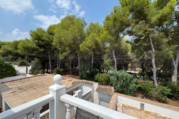 5 bed villa in Moraira