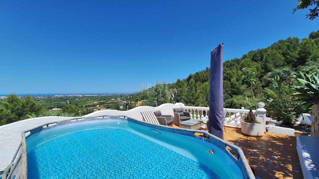 3 bed villa in Benidoleig