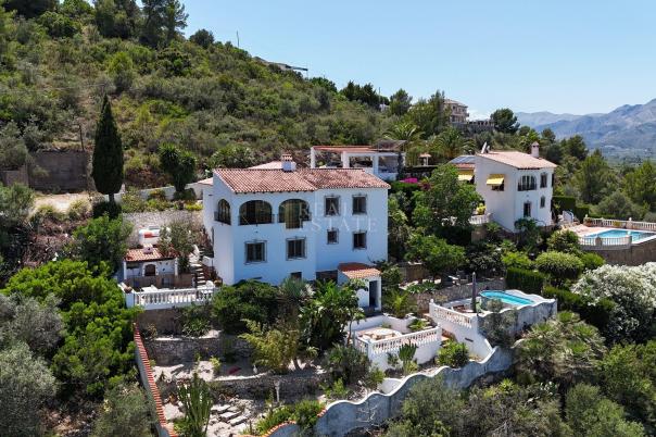 3 bed villa in Benidoleig