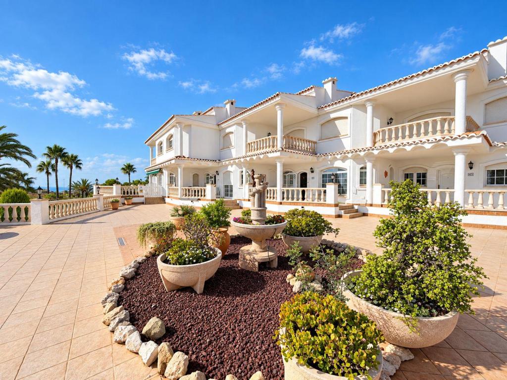 2 bed apartments - flats in Moraira