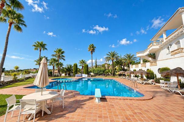 2 bed apartments - flats in Moraira