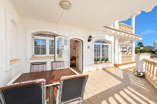 2 bed apartments - flats in Moraira