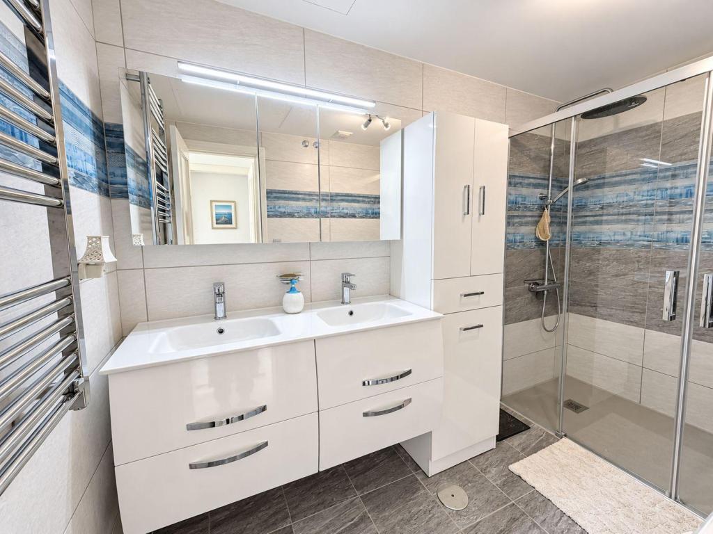 2 bed apartments - flats in Moraira