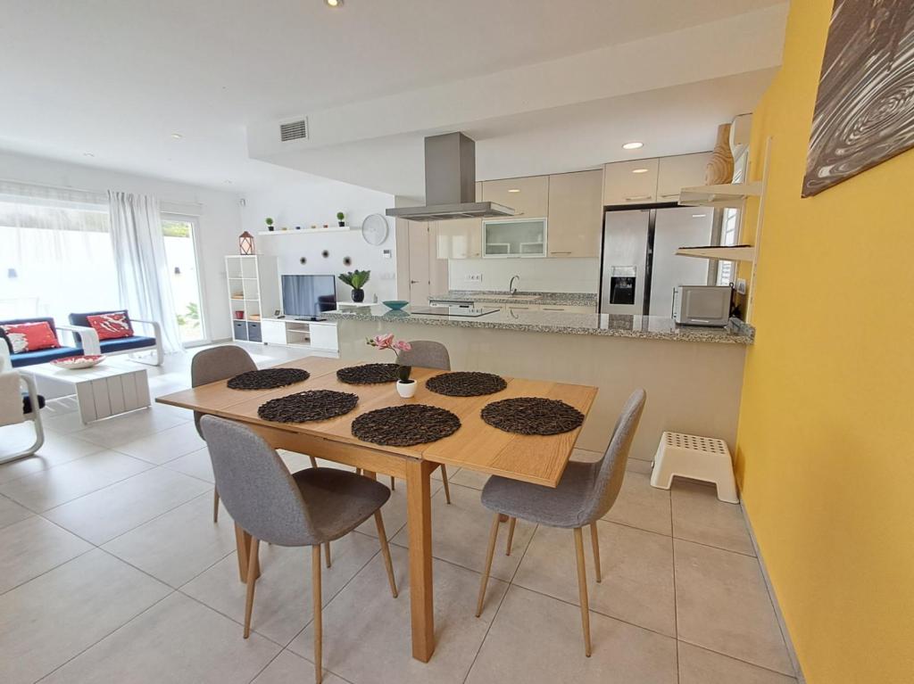 3 bed villa in Polop