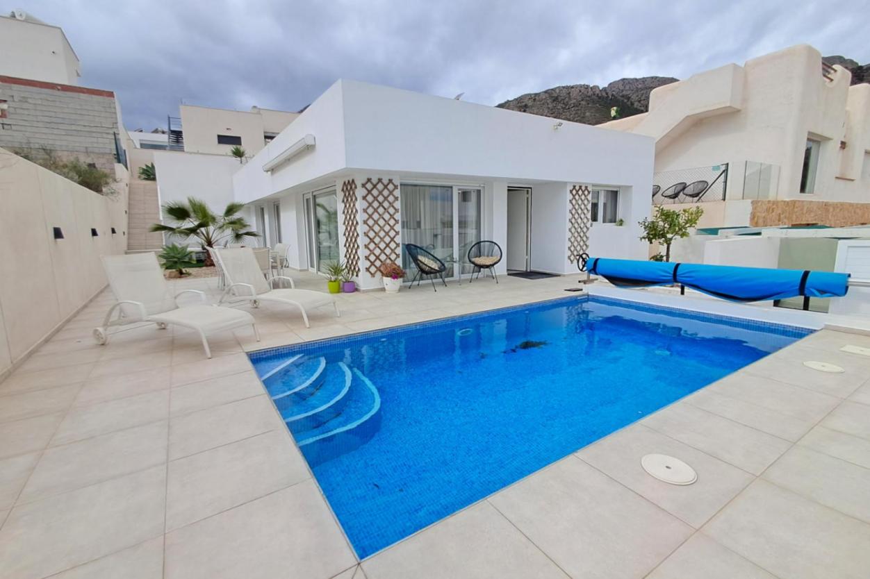 3 bed villa in Polop