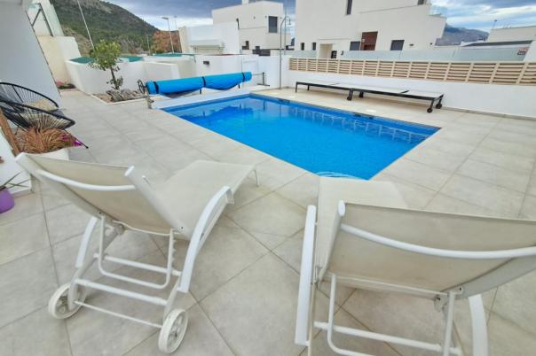 3 bed villa in Polop