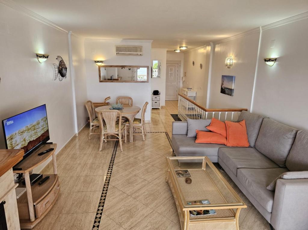 2 bed apartment in Moraira