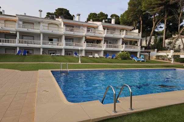 2 bed apartment in Moraira