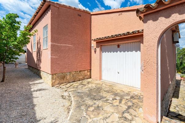 4 bed villa in Albir