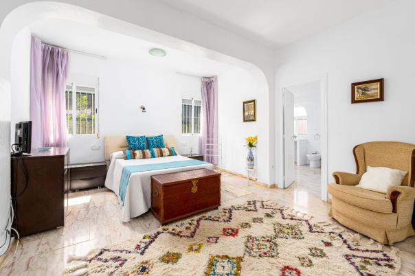 4 bed villa in Albir