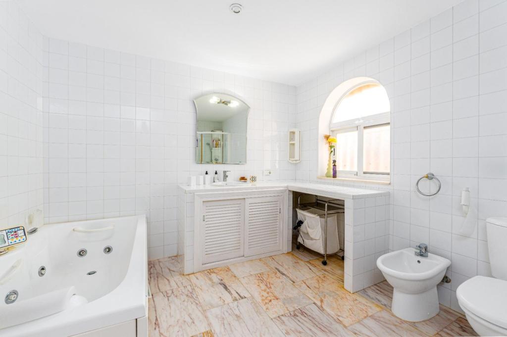 4 bed villa in Albir