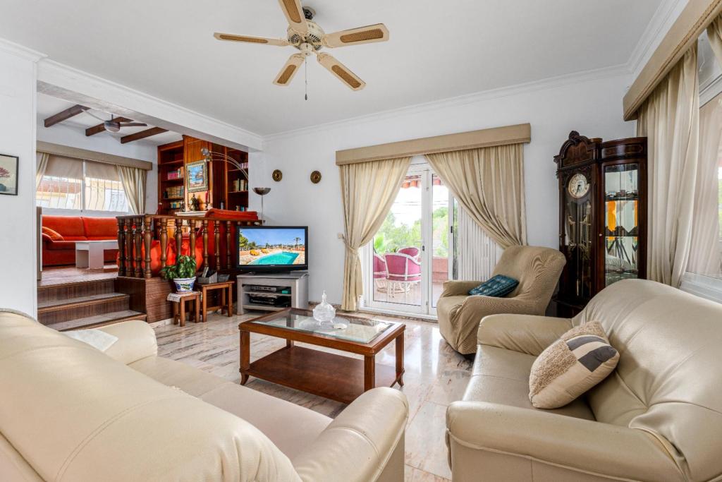 4 bed villa in Albir