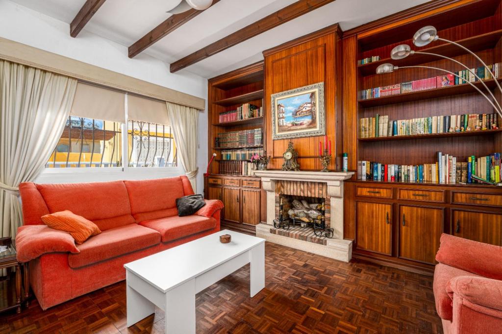 4 bed villa in Albir