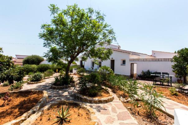 5 bed villa in Pedreguer