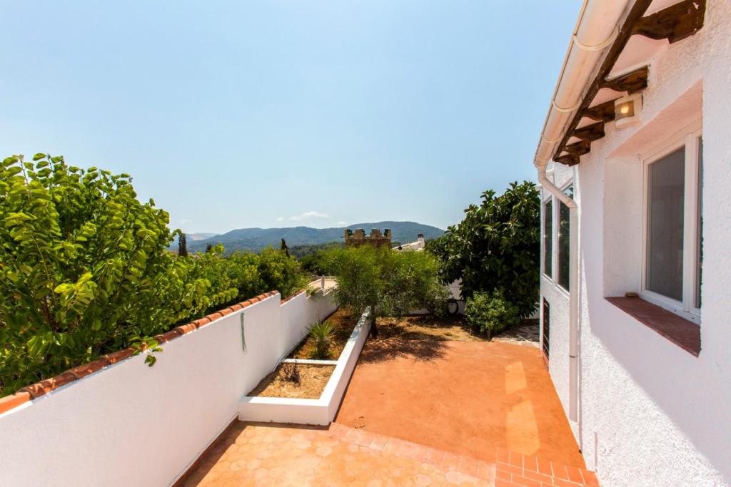 5 bed villa in Pedreguer