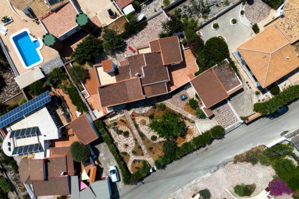 5 bed villa in Pedreguer