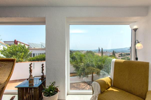 5 bed villa in Pedreguer