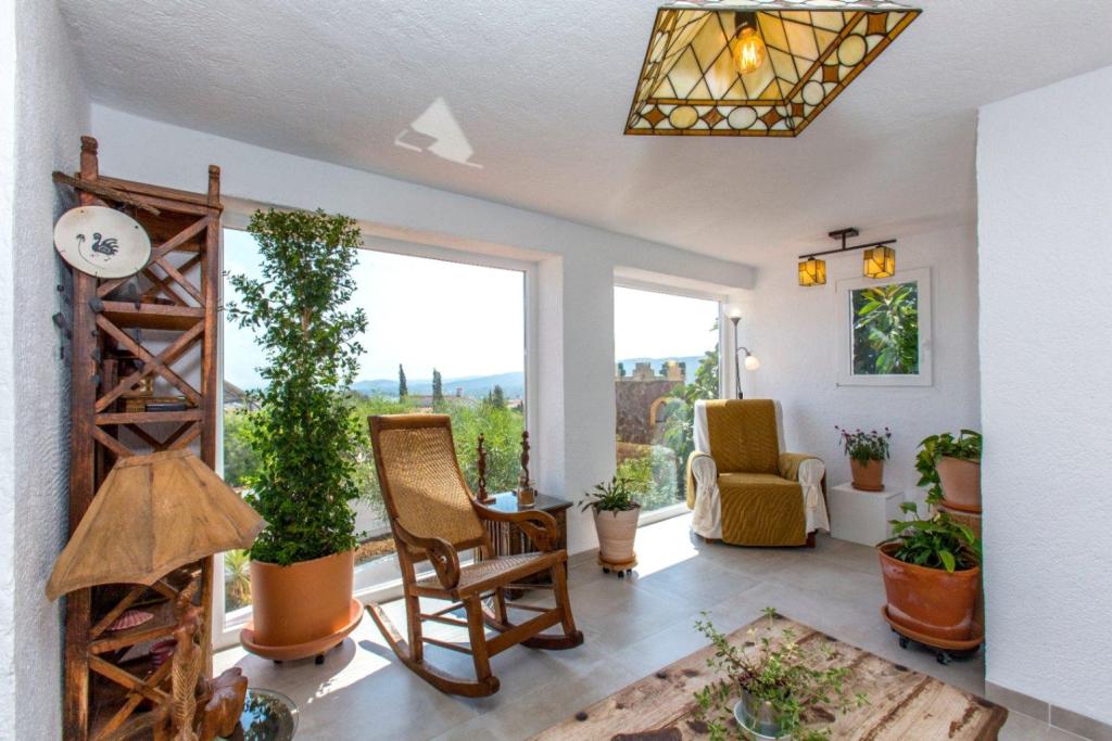 5 bed villa in Pedreguer