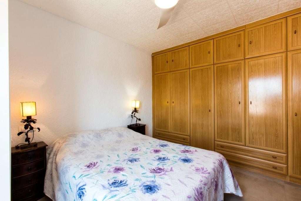 5 bed villa in Pedreguer