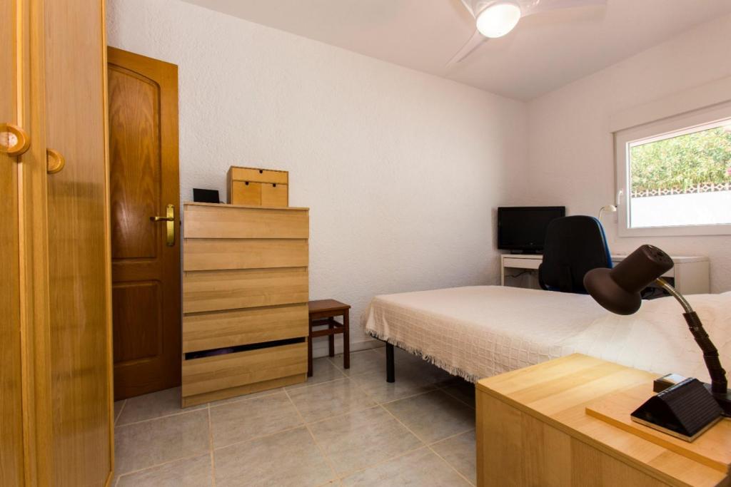 5 bed villa in Pedreguer