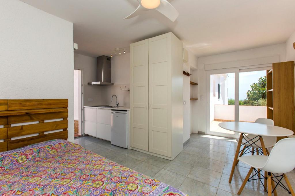 5 bed villa in Pedreguer