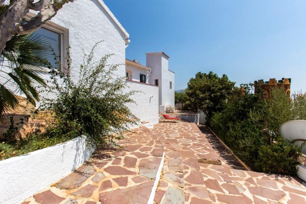 5 bed villa in Pedreguer