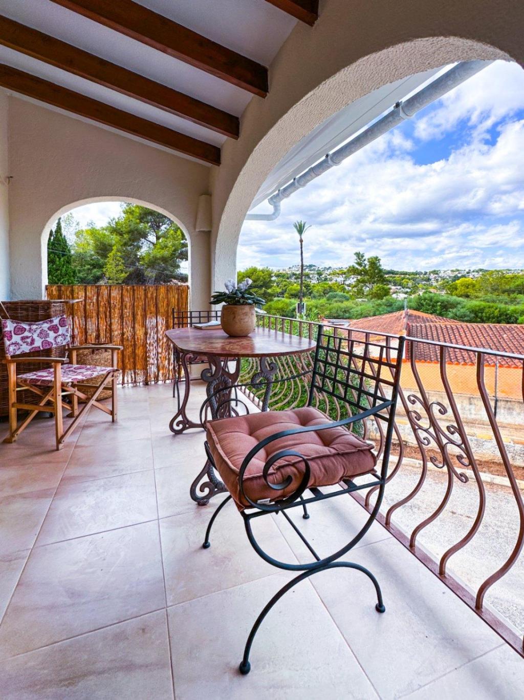 2 bed apartment in Moraira