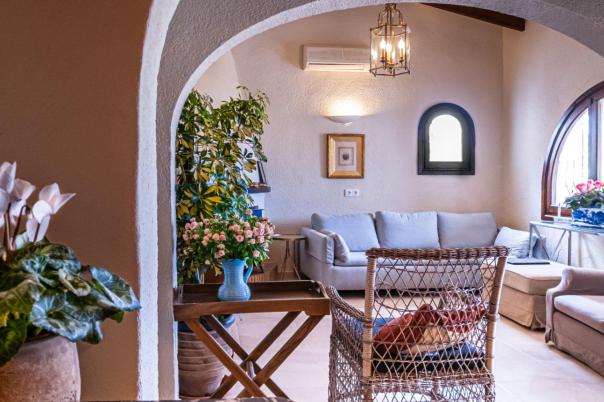 2 bed apartment in Moraira