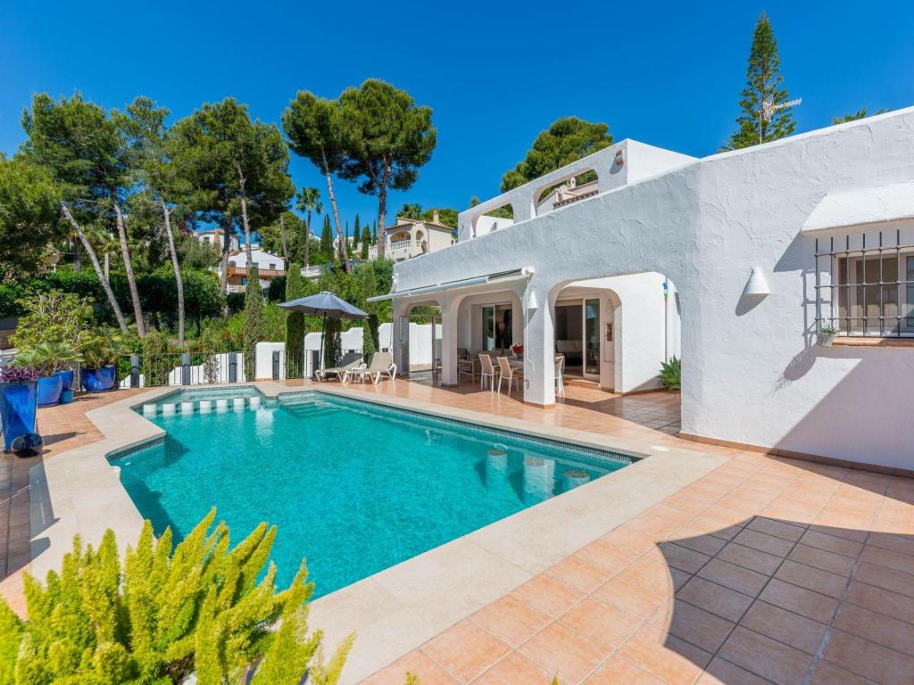 5 bed villa in Moraira