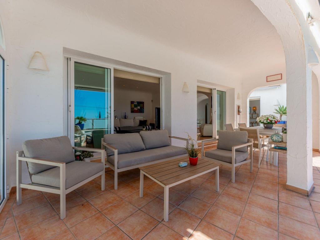 5 bed villa in Moraira