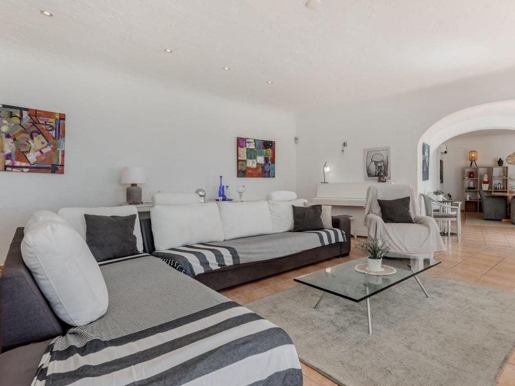 5 bed villa in Moraira