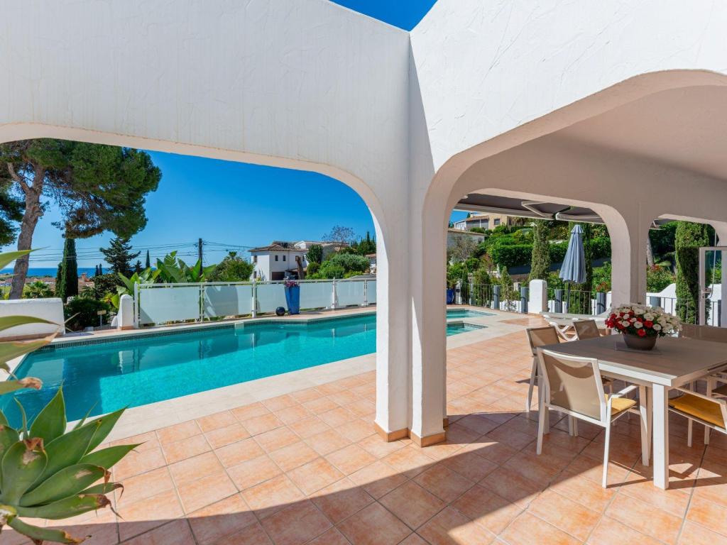 5 bed villa in Moraira