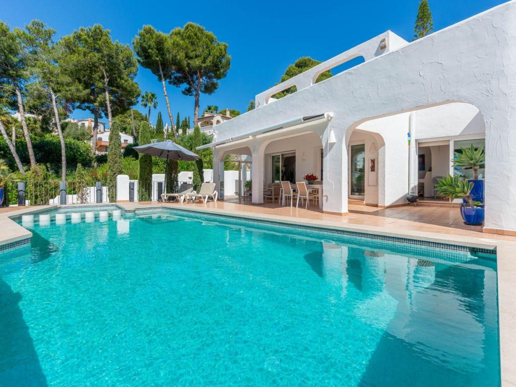 5 bed villa in Moraira