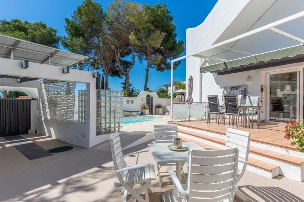 5 bed villa in Moraira