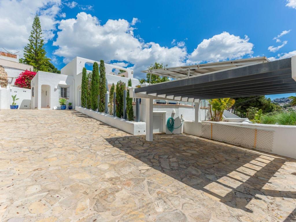 5 bed villa in Moraira