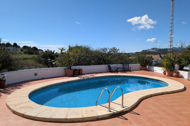 2 bed villa in Benitachell