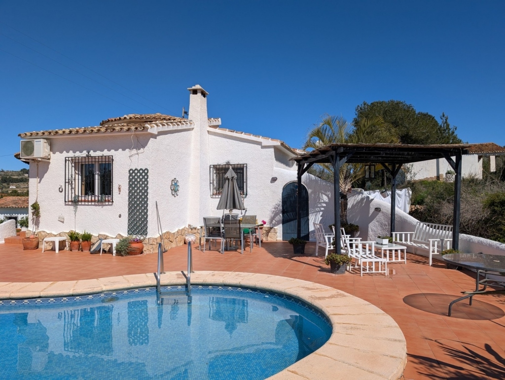 2 bed villa in Benitachell