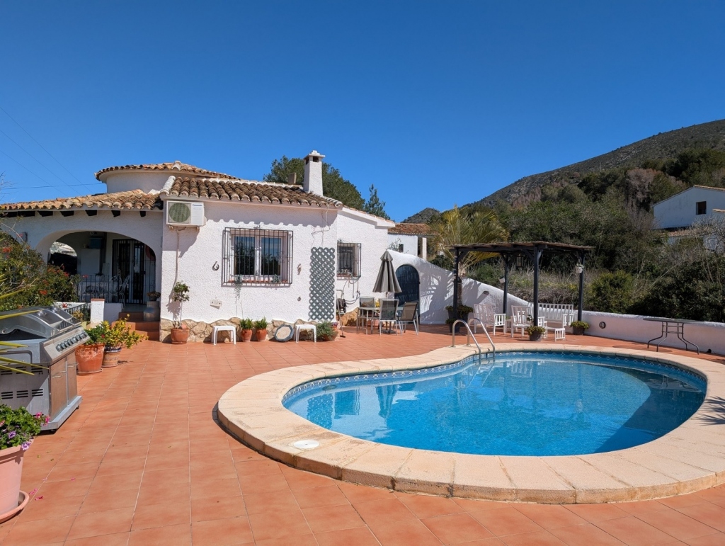 2 bed villa in Benitachell