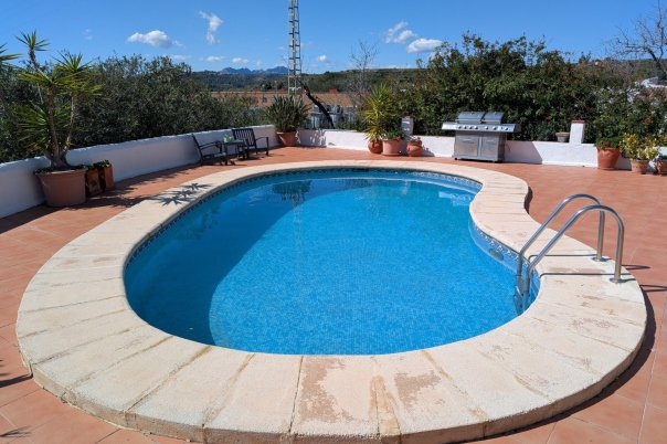 2 bed villa in Benitachell