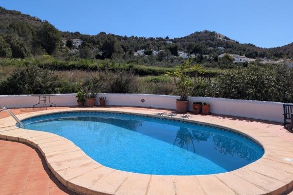 2 bed villa in Benitachell