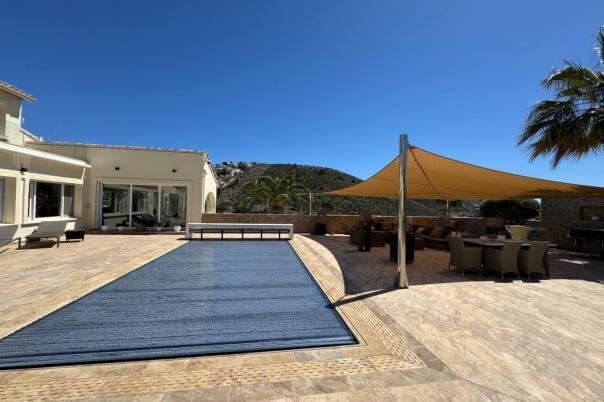 4 bed villa in Moraira