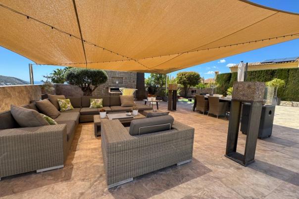 4 bed villa in Moraira