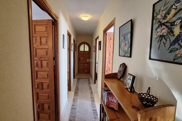 4 bed villa in Orba
